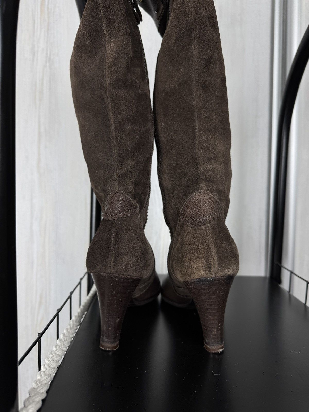 Max Mara Max Mara made in Italy brown suede boots knee length Size US 7 / IT 37 - 11 Thumbnail