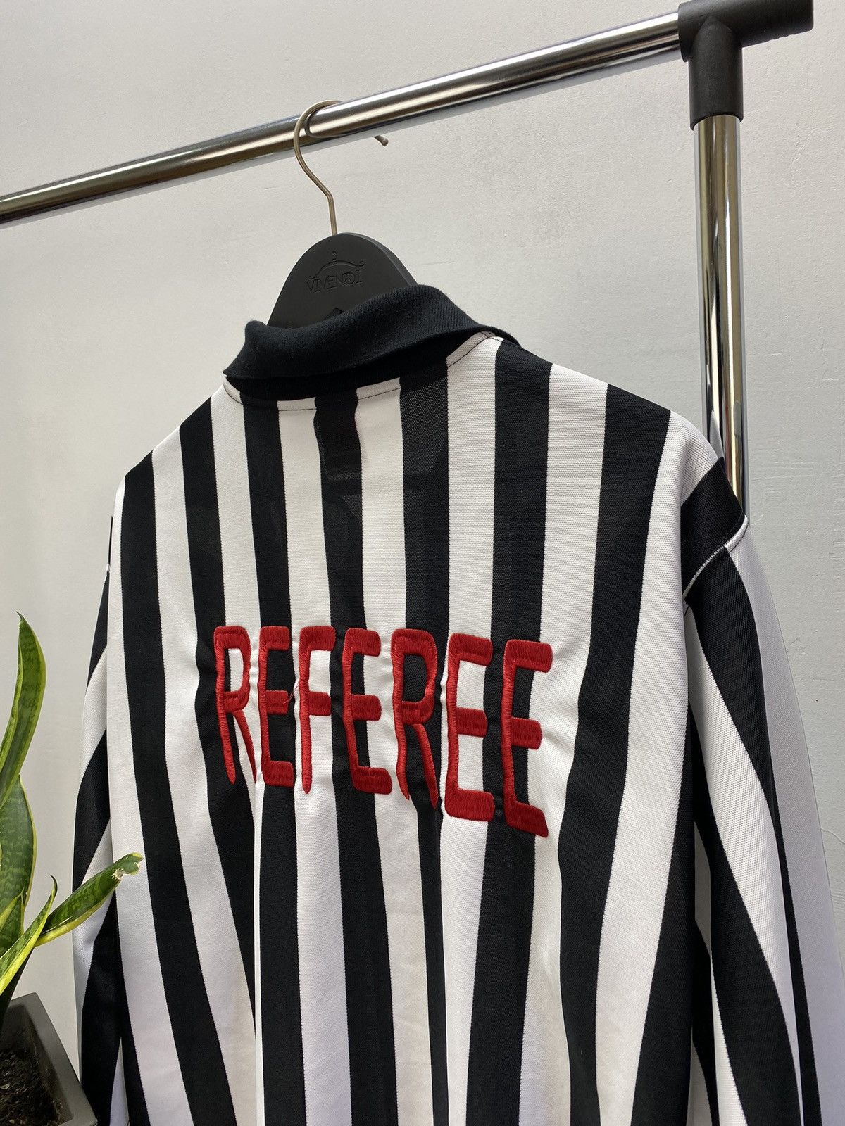 Ccm × Vintage Vintage CCM Hockey Referee Jersey Size 48 Size US M / EU 48-50 / 2 - 13 Thumbnail