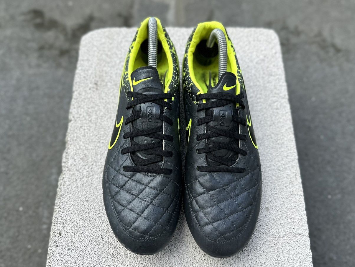 Nike 2015 NIKE TIEMPO LEGEND V SG ELITE SOCCER BOOTS CLEATS US 8 Size US 8 / EU 41 - 4 Thumbnail