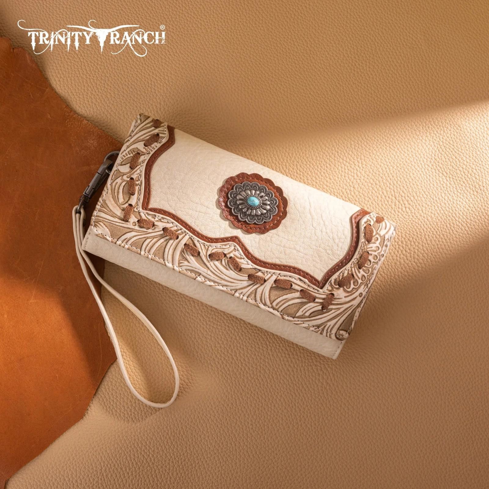 Designer Trinity Ranch Stylish Leather Wallet with Floral Design Size ONE SIZE - 4 Thumbnail