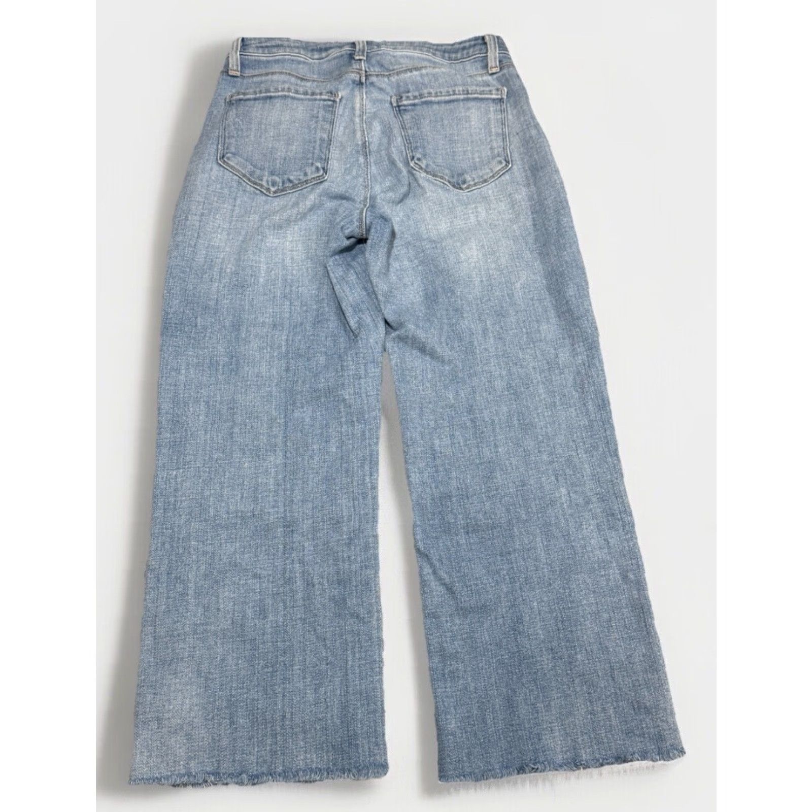 L'AGENCE L'AGENCE Wanda Wide Leg High Rise Cropped Jeans Light Wash Raw Hem Size 25 Womens Size 42" / US 20 - 5 Thumbnail