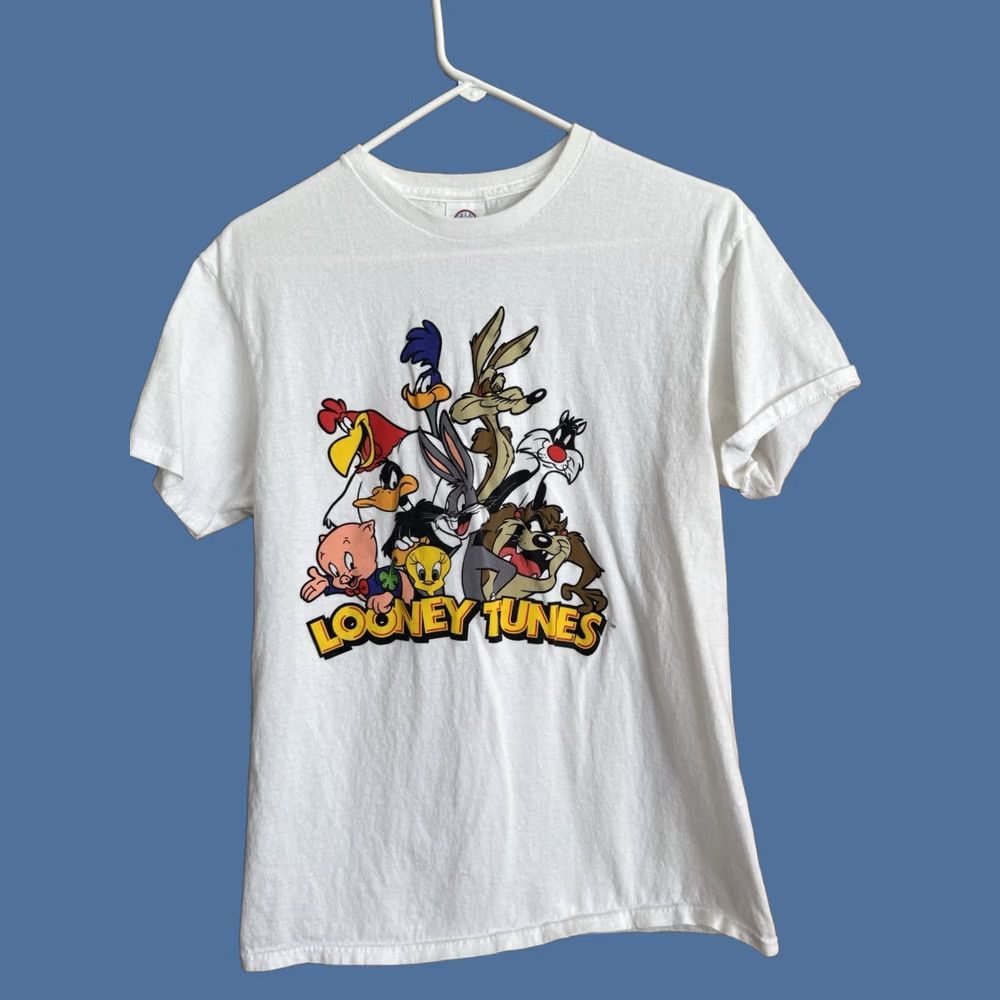 Delta VINTAGE Looney Toones Shirt Unisex Medium White 100% Cotton Bugs bunny Willy Coyote Cartoon Size US M / EU 48-50 / 2 - 1 Thumbnail