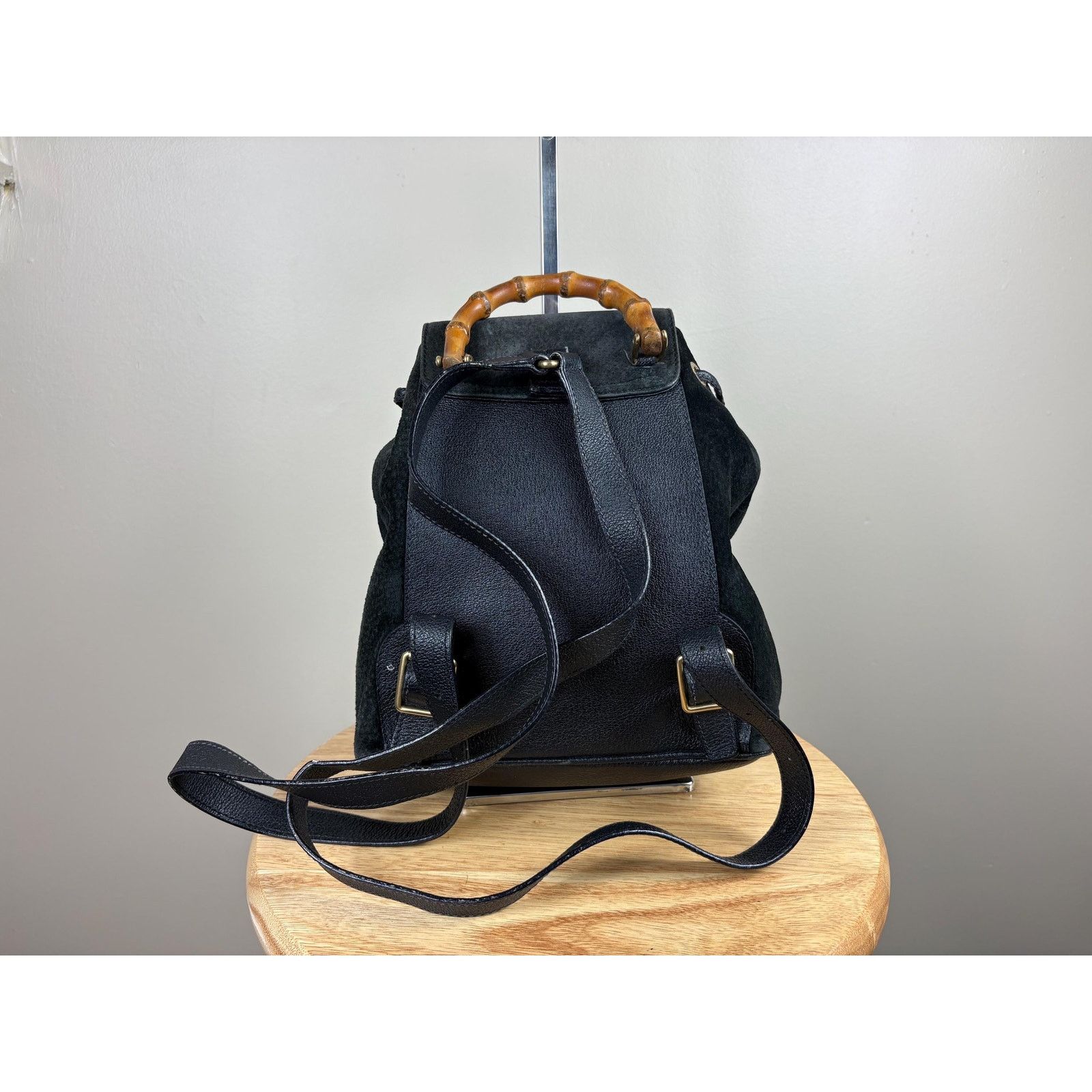 Gucci Authentic Gucci Black Suede Bamboo Handle Backpack Size ONE SIZE - 2 Thumbnail