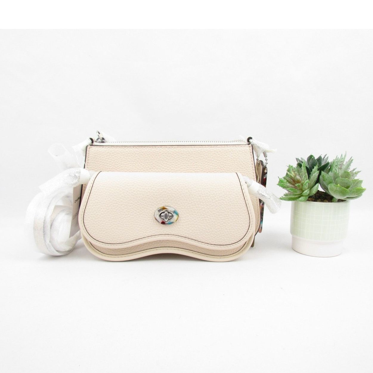 Coach NWT Coach Wavy Double Pouch Bag In Coachtopia Leather Size ONE SIZE - 1 Thumbnail