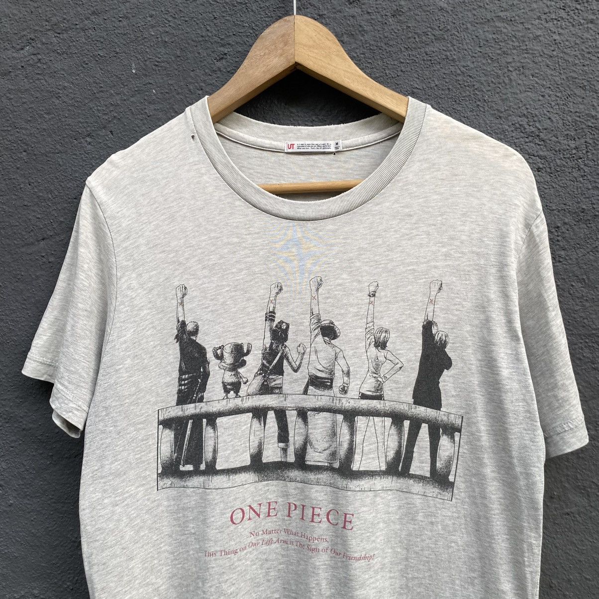 One Piece Thrashed Faded One Piece X Uniqlo Tee Size US M / EU 48-50 / 2 - 2 Thumbnail