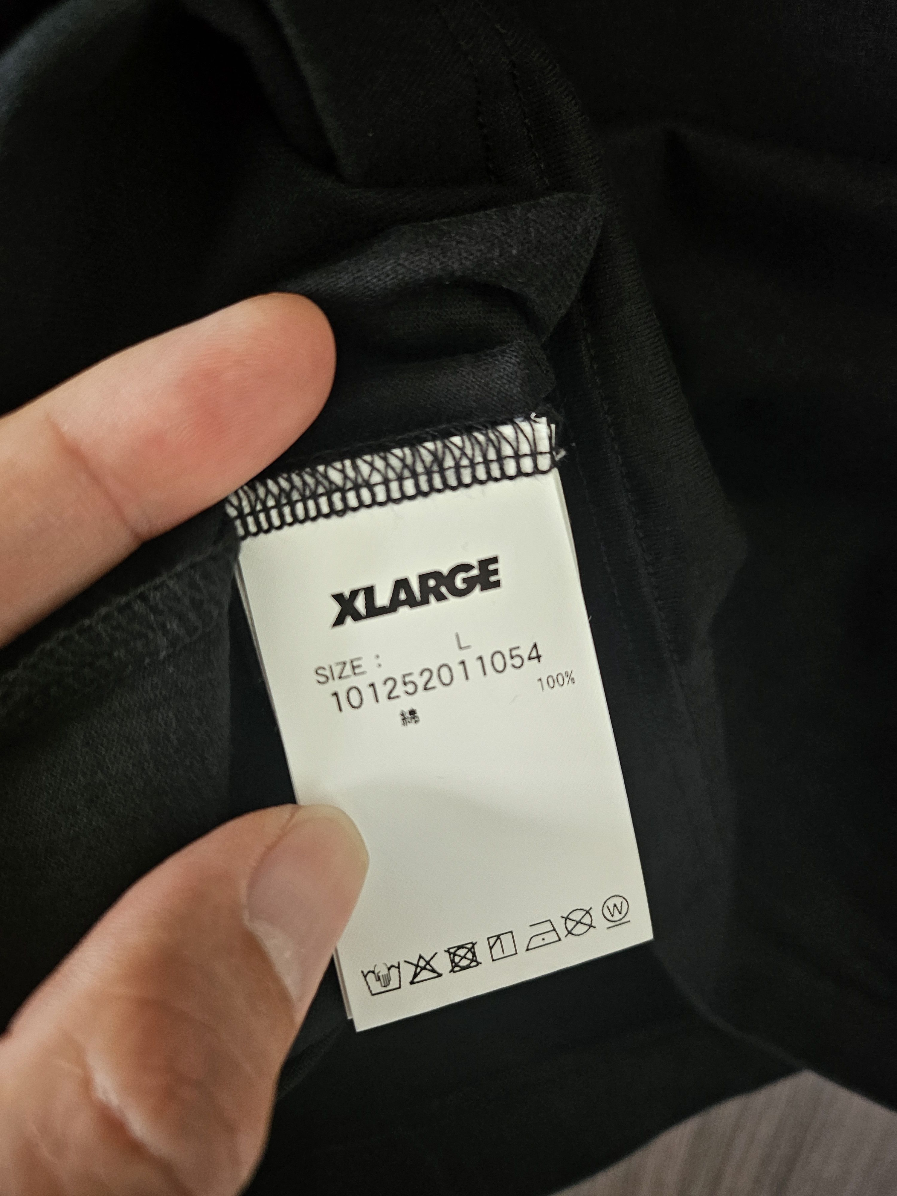 X-LARGE T-Shirt Xlarge Big Logo Rhine Stone Slanted Size US L / EU 52-54 / 3 - 4 Thumbnail