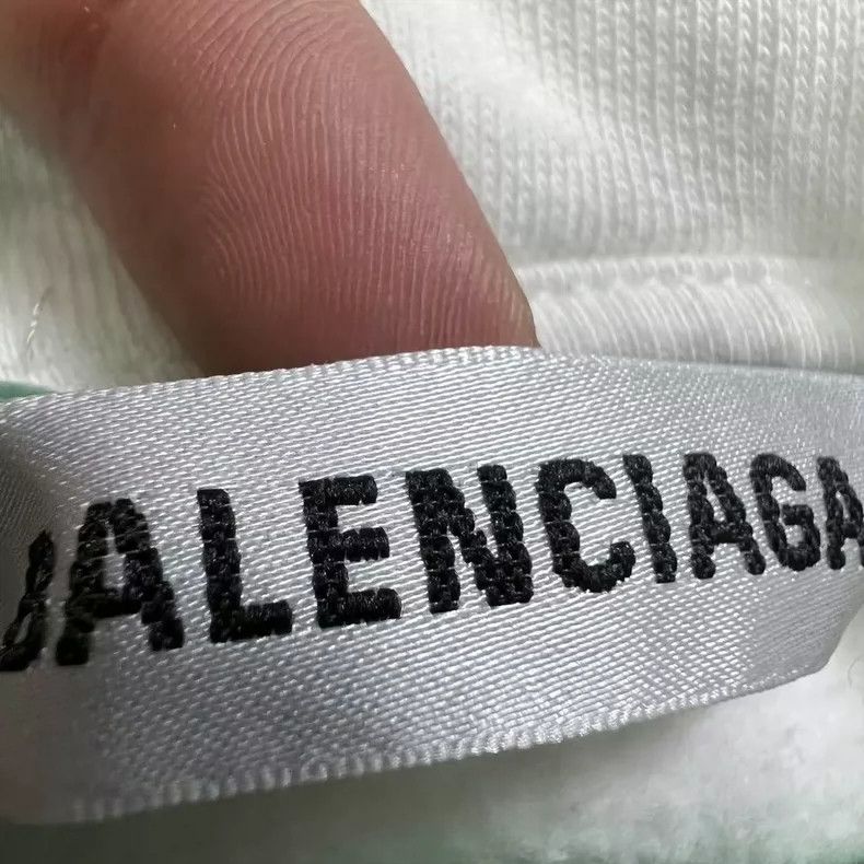 Balenciaga Balenciaga Monogrammed heart print hooded slouchy long-sle Size US XS / EU 42 / 0 - 3 Thumbnail
