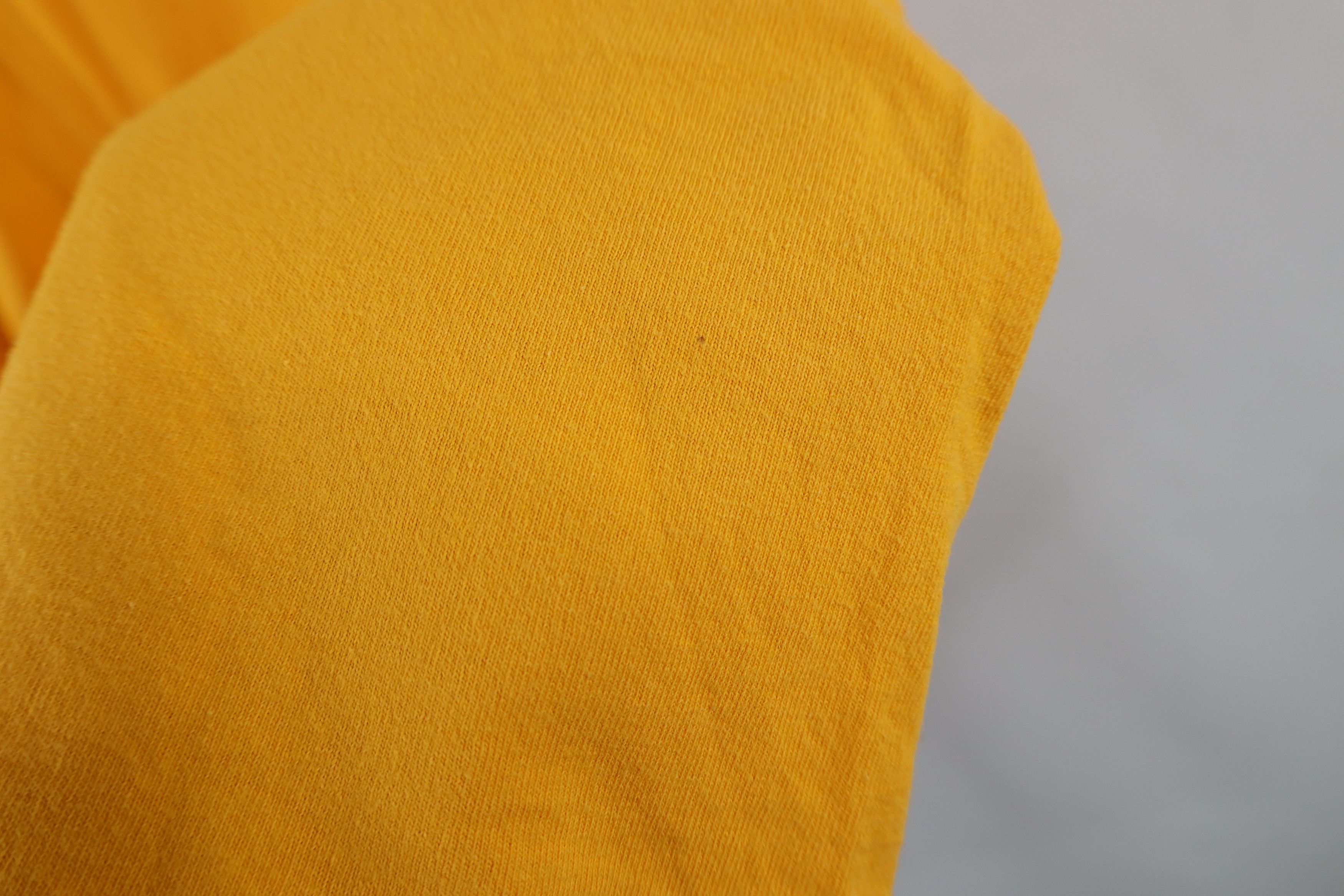 Vintage Vintage 90s Star Trek Short Sleeve T-Shirt Yellow Cotton Size US M / EU 48-50 / 2 - 10 Thumbnail