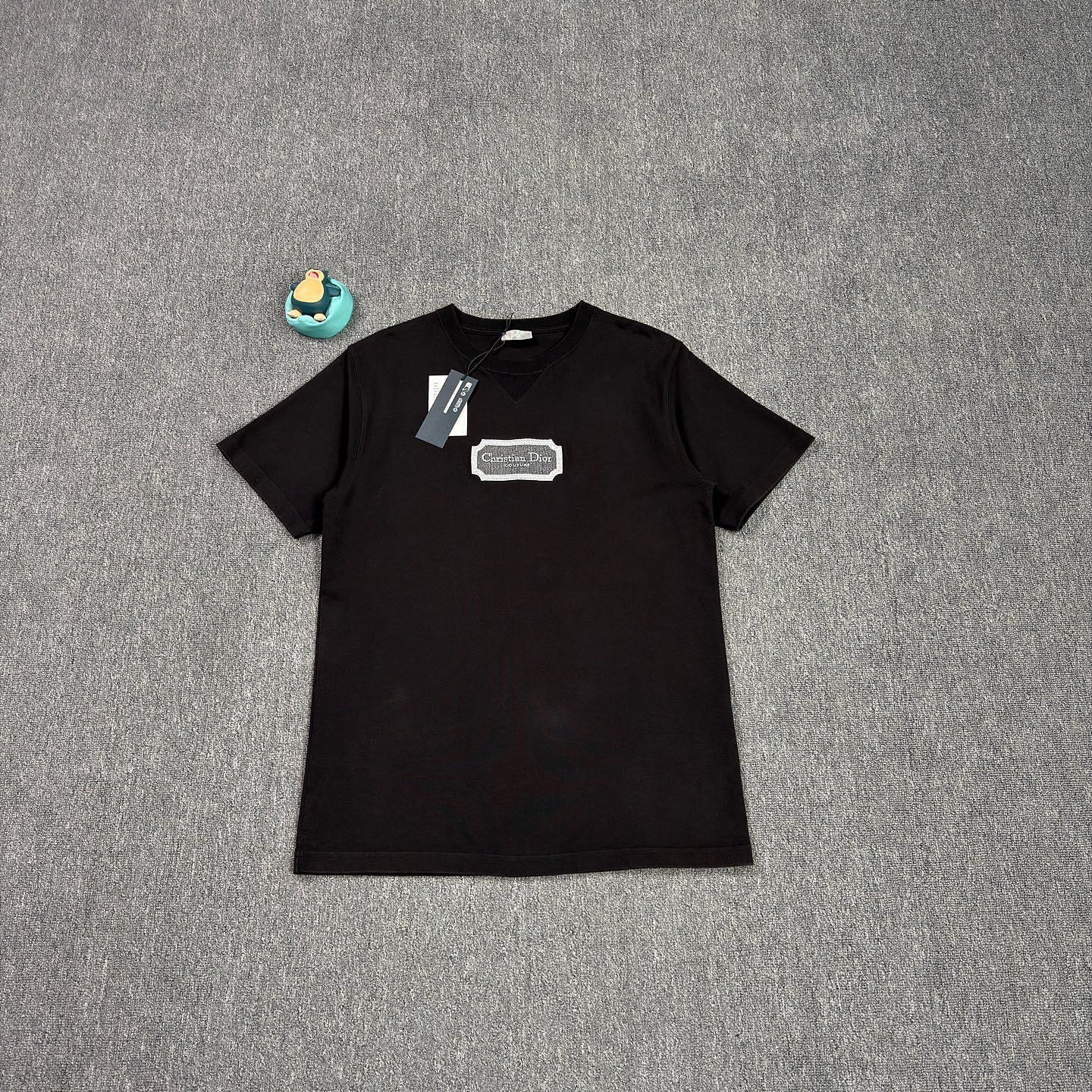 Dior Dior Christian Dior Couture Patch T-Shirt Size L Size US L / EU 52-54 / 3 - 1 Thumbnail