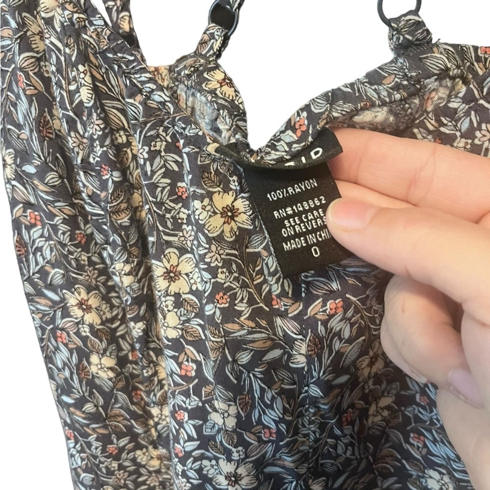 Other Torrid Strappy Floral Multi Print Cami Size L / US 10 / IT 46 - 7 Thumbnail