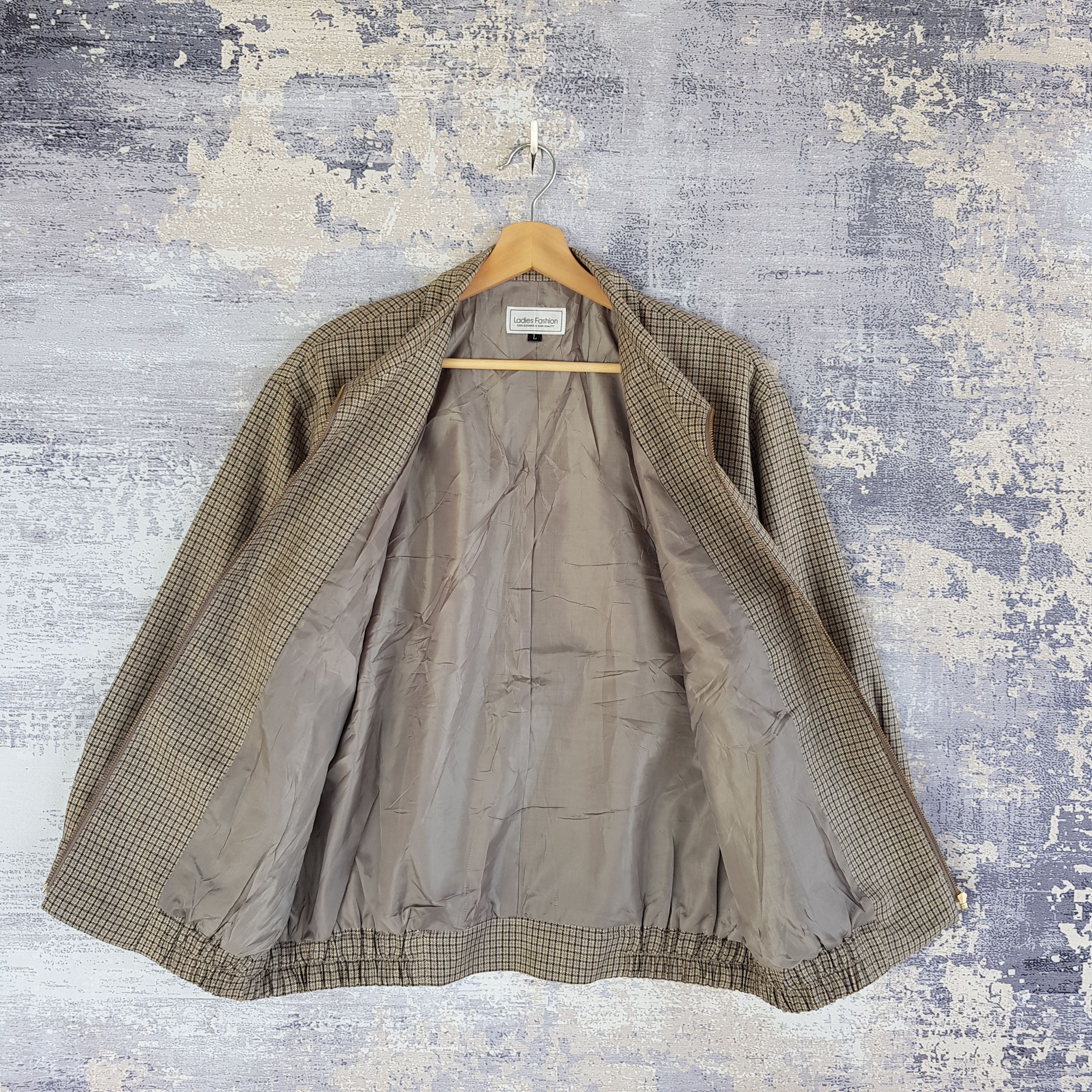 Vintage Vintage Japanese Tartan Plaid Wool Varsity Jacket Size US L / EU 52-54 / 3 - 5 Thumbnail