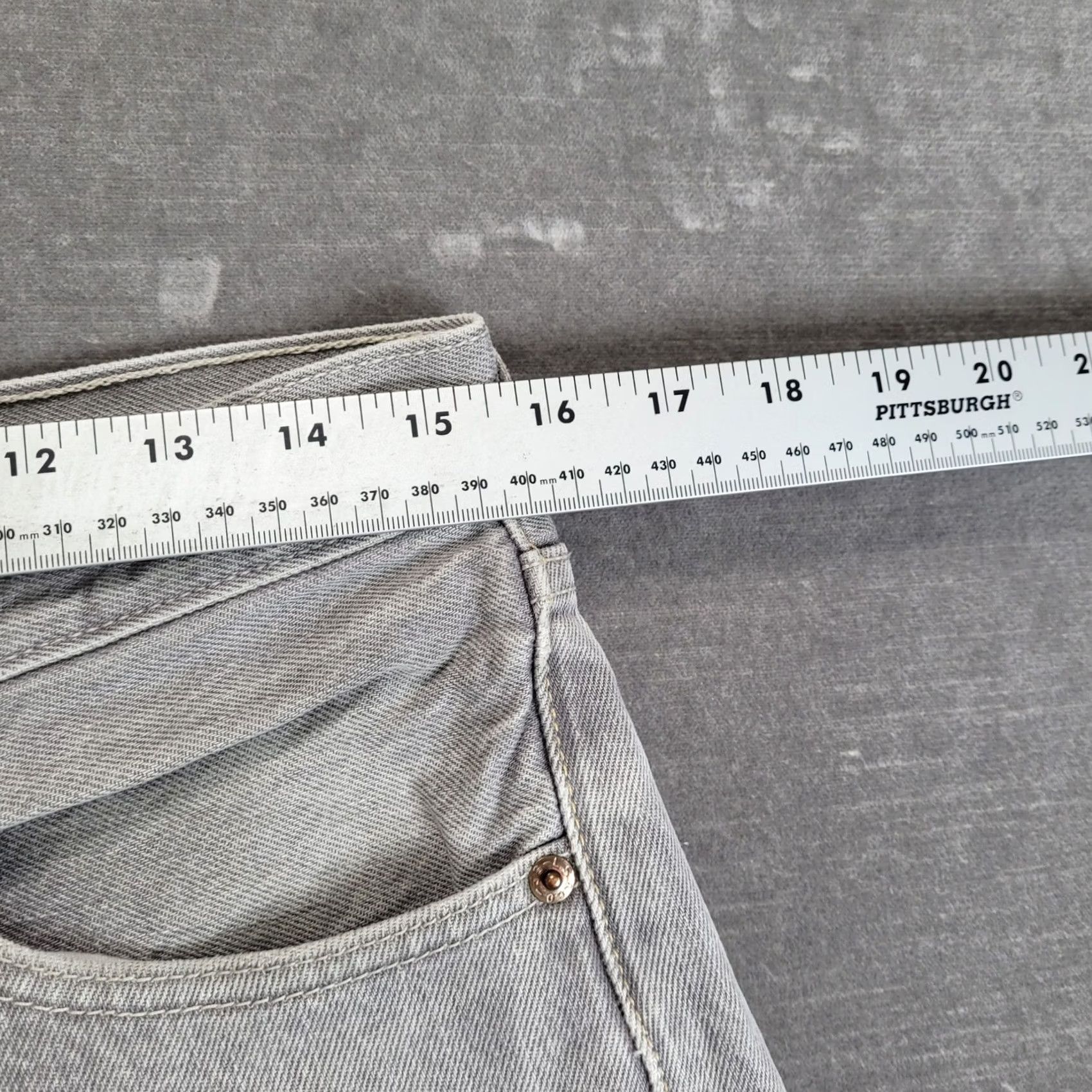 Levi's Levi's 501 Jeans Men Button Fly Straight Regular Distressed Medium Gray 30x29 Vintage Y2K Size US 30 / EU 46 - 7 Thumbnail