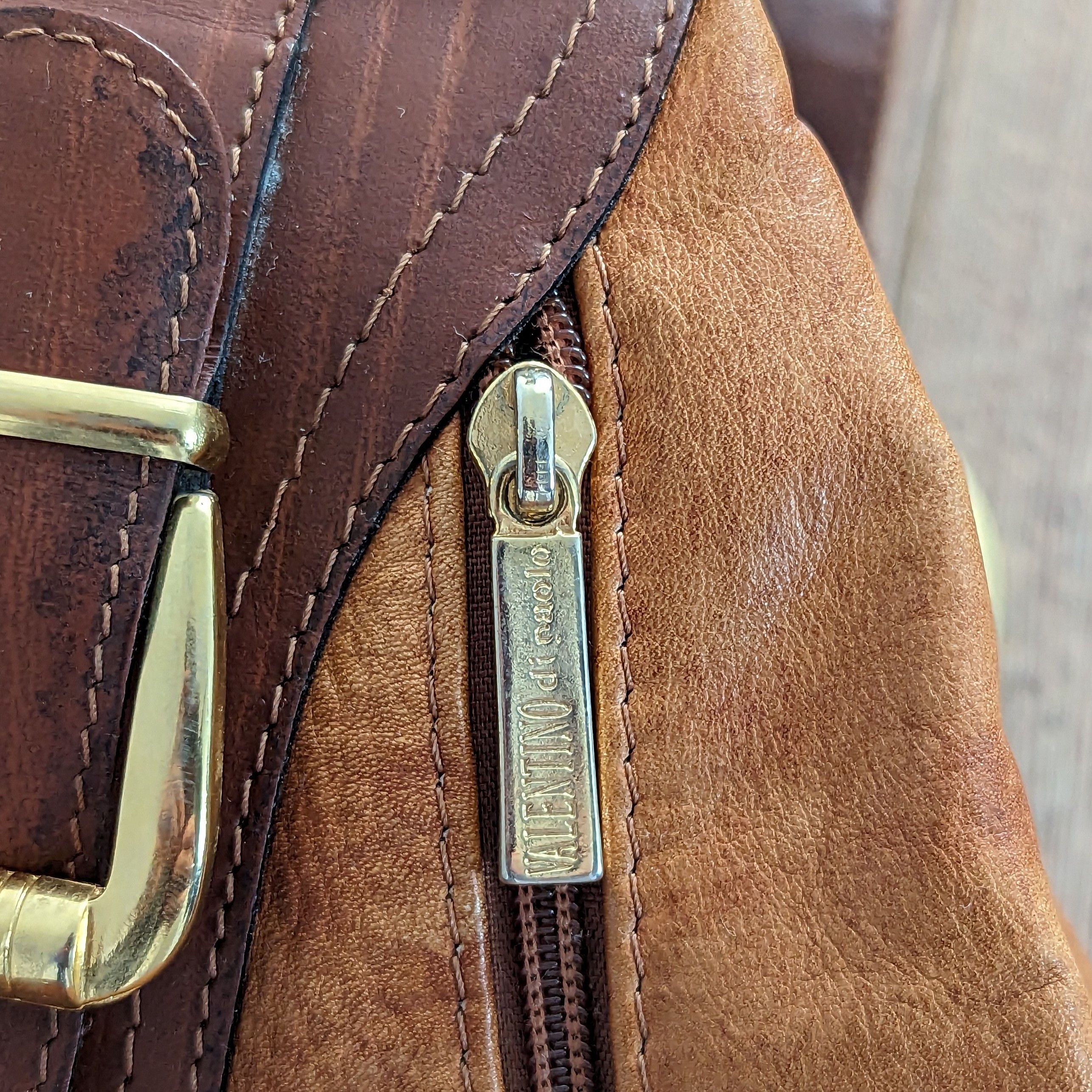 Other Vintage Valentino Di Paolo Leather Bucket Bag Made in Italy Size ONE SIZE - 24 Thumbnail