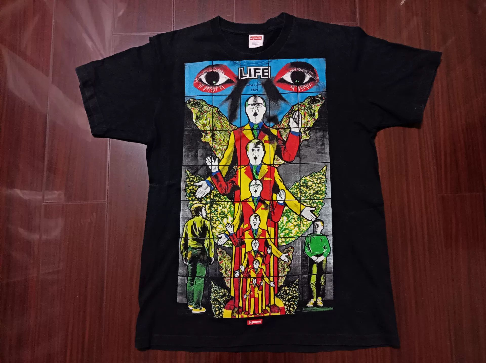 Supreme Supreme SS19 x Gilbert George LIFE Tee Size US M / EU 48-50 / 2 - 1 Thumbnail