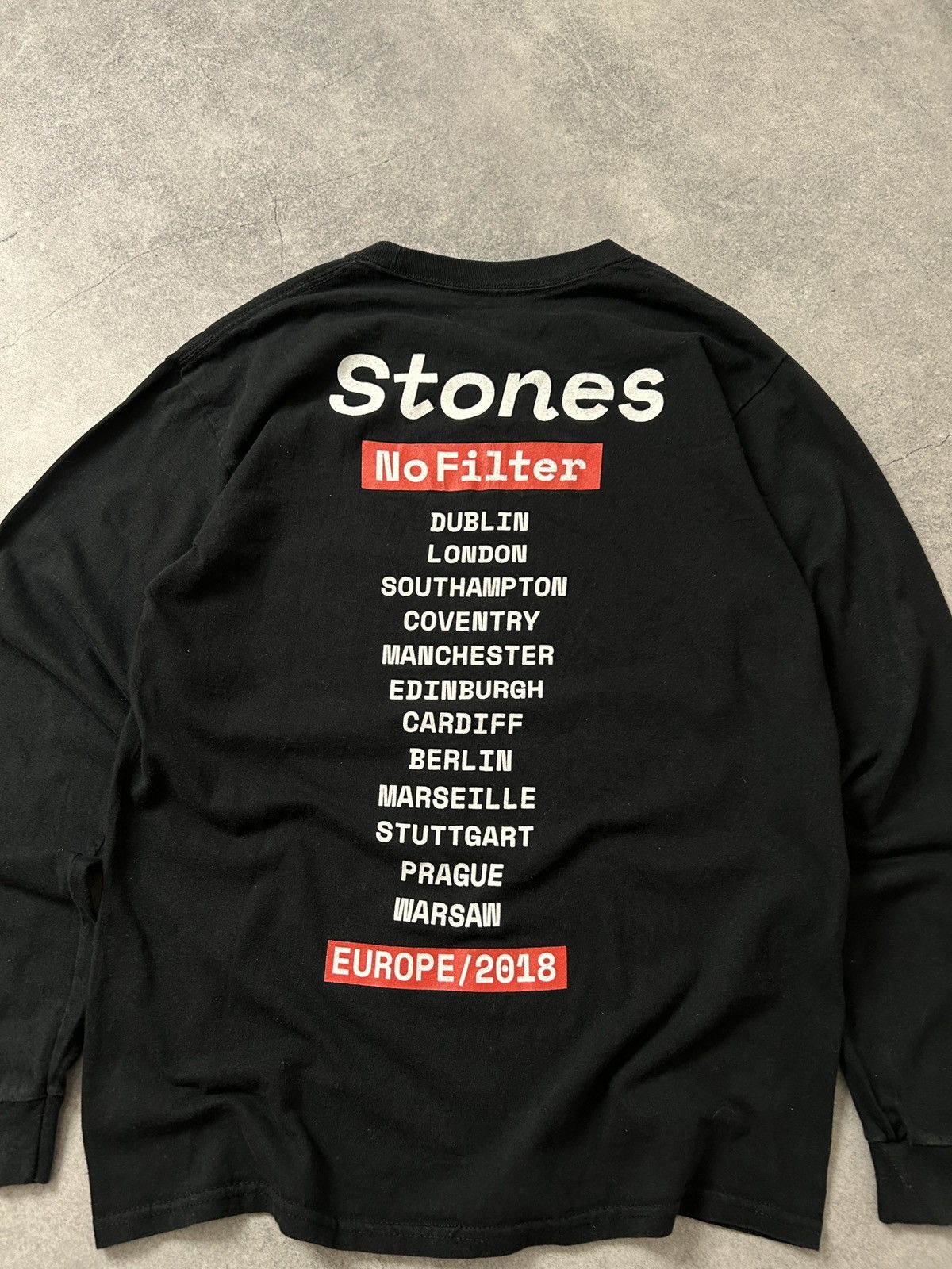 Band Tees Vintage Rolling Stones 2018 long-sleeved shirts mens Size US M / EU 48-50 / 2 - 3 Thumbnail