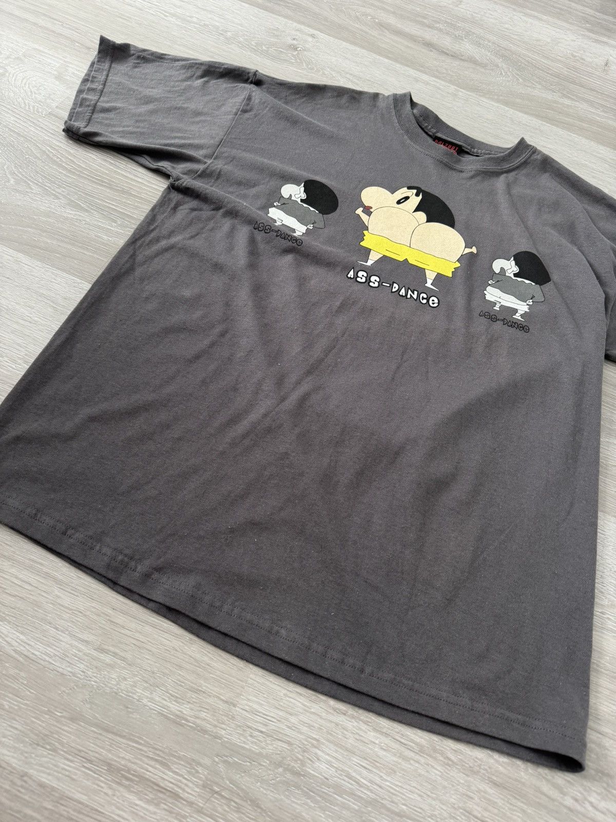 Vintage Vintage Crayon Shin-chan "Ass-Dance" t-shirt Shinnosuke 90s Size US L / EU 52-54 / 3 - 3 Thumbnail