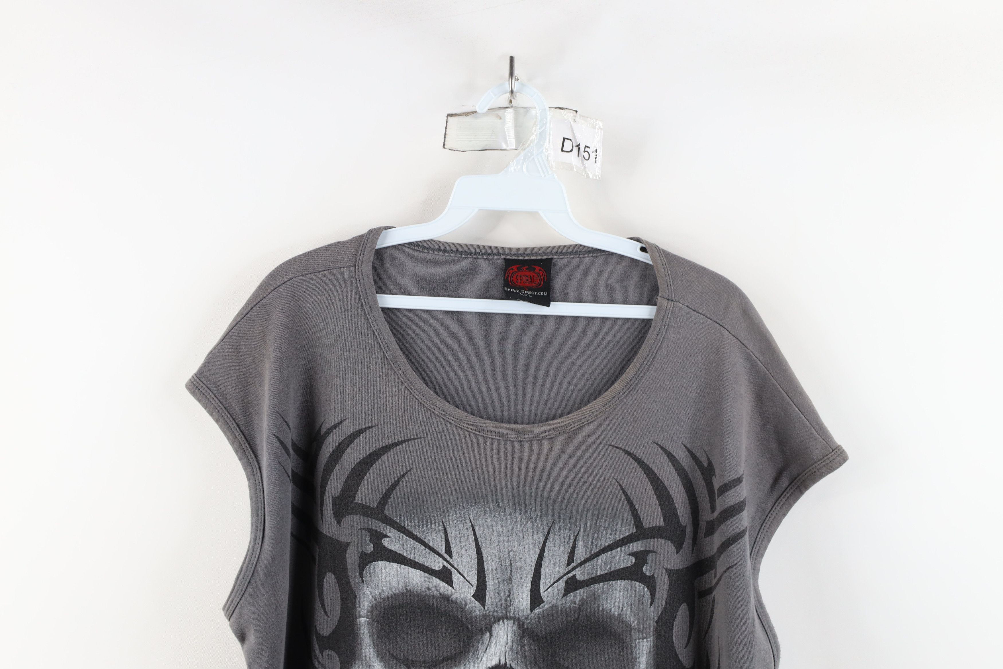 Vintage Vintage 90s Y2K Streetwear Skull Sleeveless Muscle T-Shirt Size US XXL / EU 58 / 5 - 2 Thumbnail