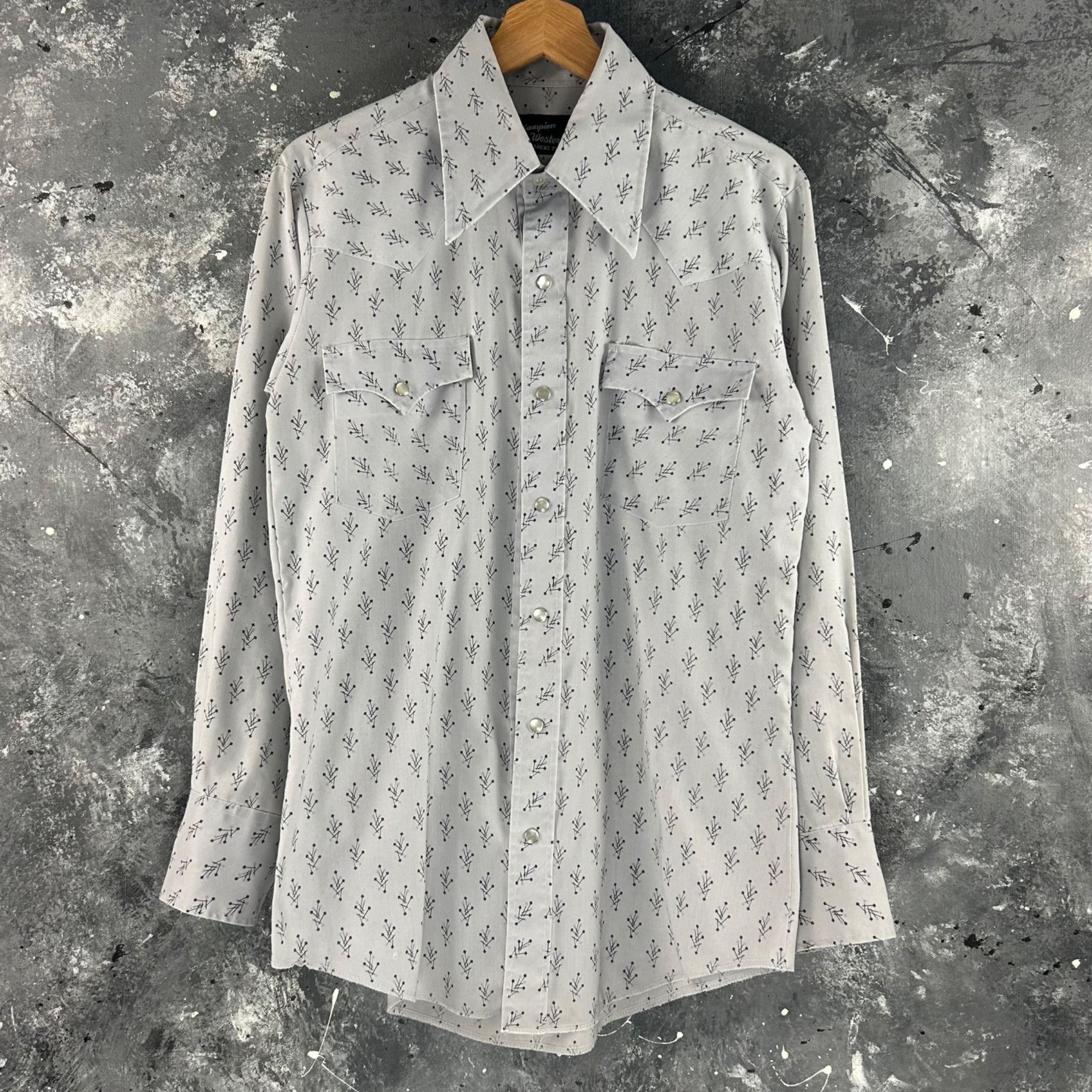 Vintage Vintage 70’s Disco pearl snap shirt Size US L / EU 52-54 / 3 - 1 Thumbnail