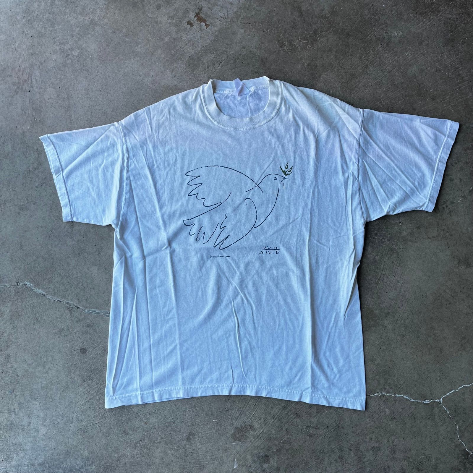 Vintage VTG PABLO PICASSO DOVE OF PEACE BIRD ART TEE WHITE SHIRT XL Size US XL / EU 56 / 4 - 1 Thumbnail