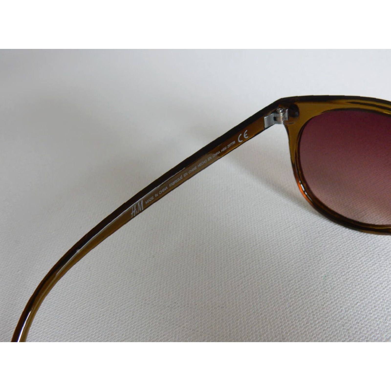 H&M VINTAGE H&M Sunglasses Women Brown Small Scratches Size ONE SIZE - 4 Thumbnail