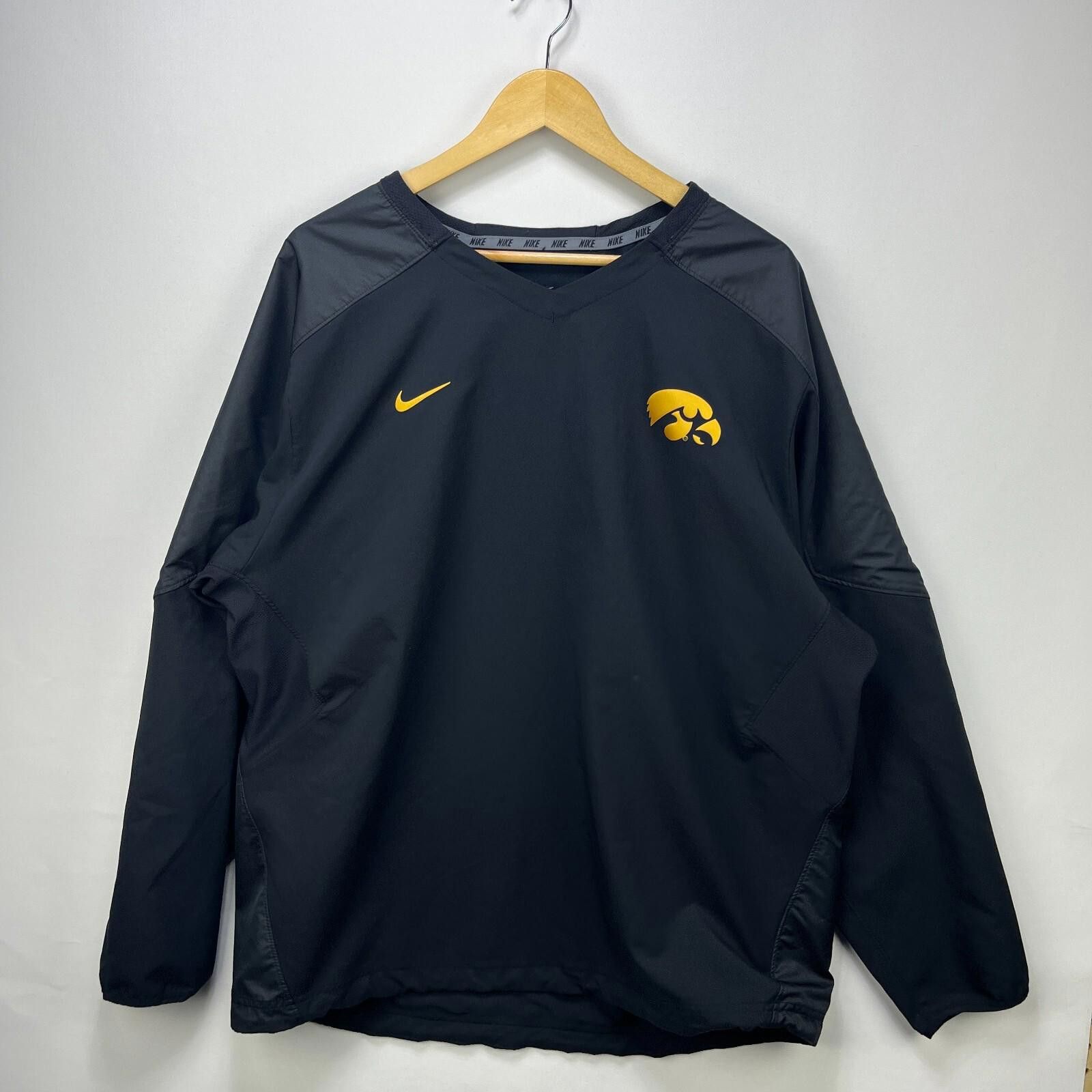 Nike Vintage Y2K Iowa Nike Pullover Windbreaker Jacket XL Size US XL / EU 56 / 4 - 1 Thumbnail