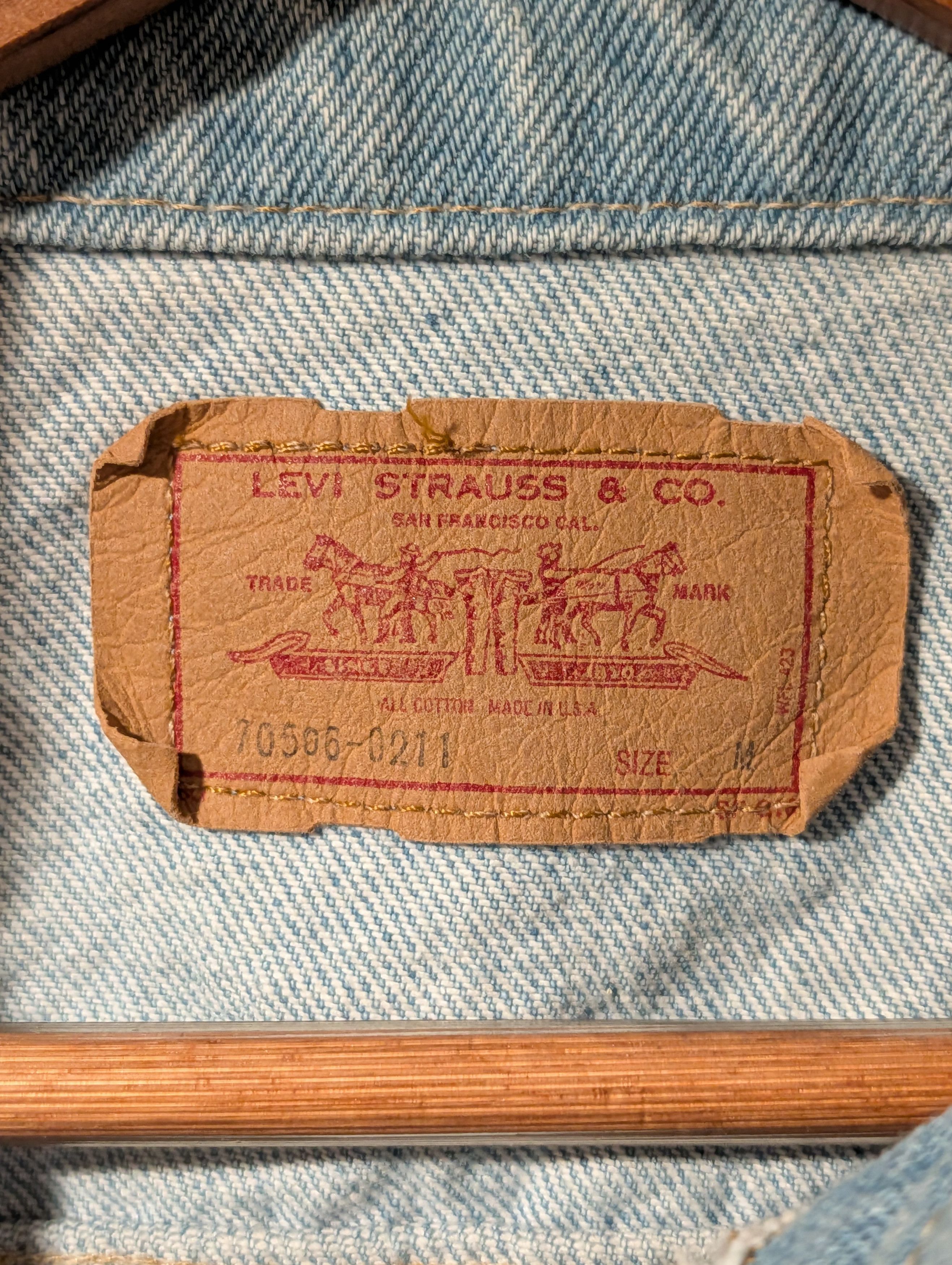 Levi's Vtg 90s Levi's 70506-0211 Denim Trucker Jacket Made USA Size US M / EU 48-50 / 2 - 3 Thumbnail