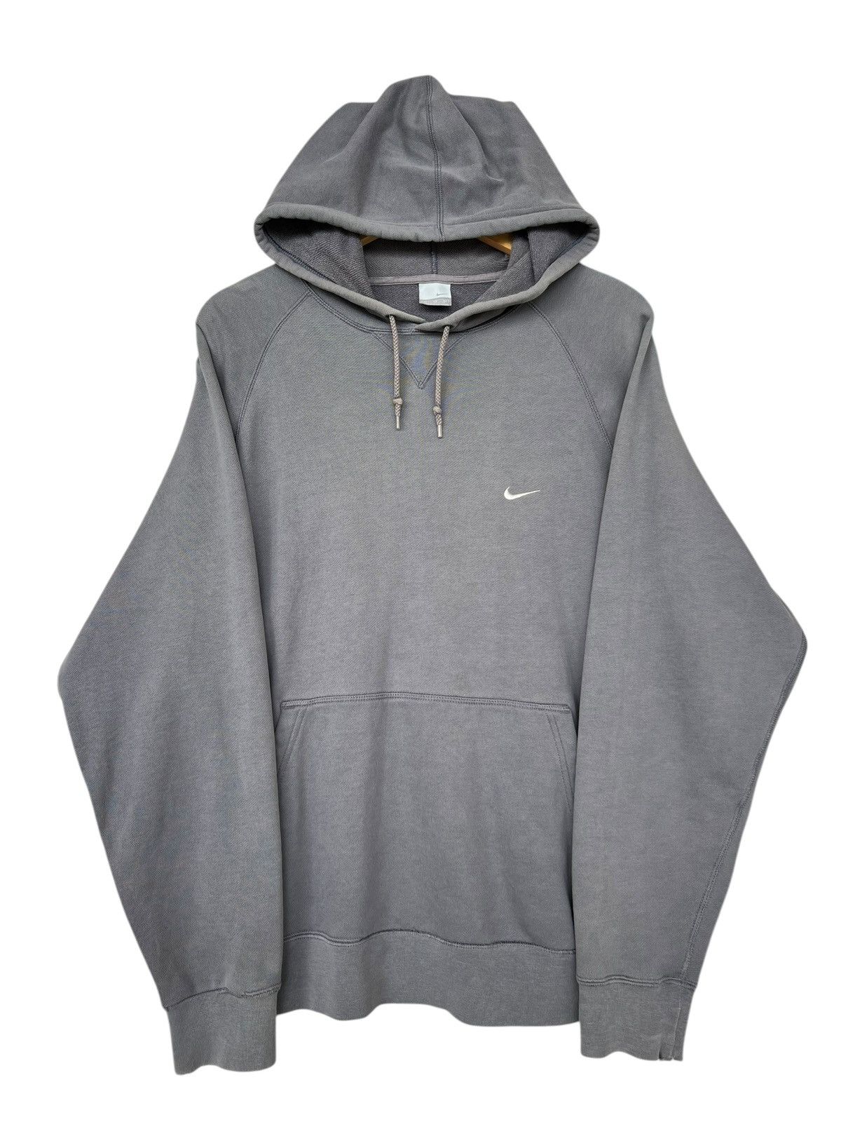 Nike Vintage 2000s Nike Small Swoosh Hoodie Size US L / EU 52-54 / 3 - 1 Thumbnail