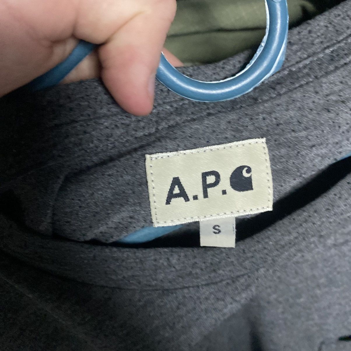 A.P.C. × Carhartt Wip Luxury Apc x Carhartt small logo basic streetwear tee size S Size US S / EU 44-46 / 1 - 5 Thumbnail