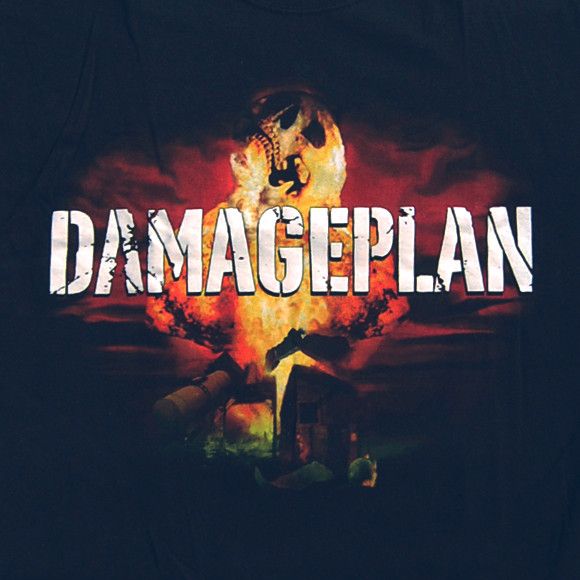 Band Tees Damageplan 2004 Concert Tee Size US L / EU 52-54 / 3 - 3 Thumbnail