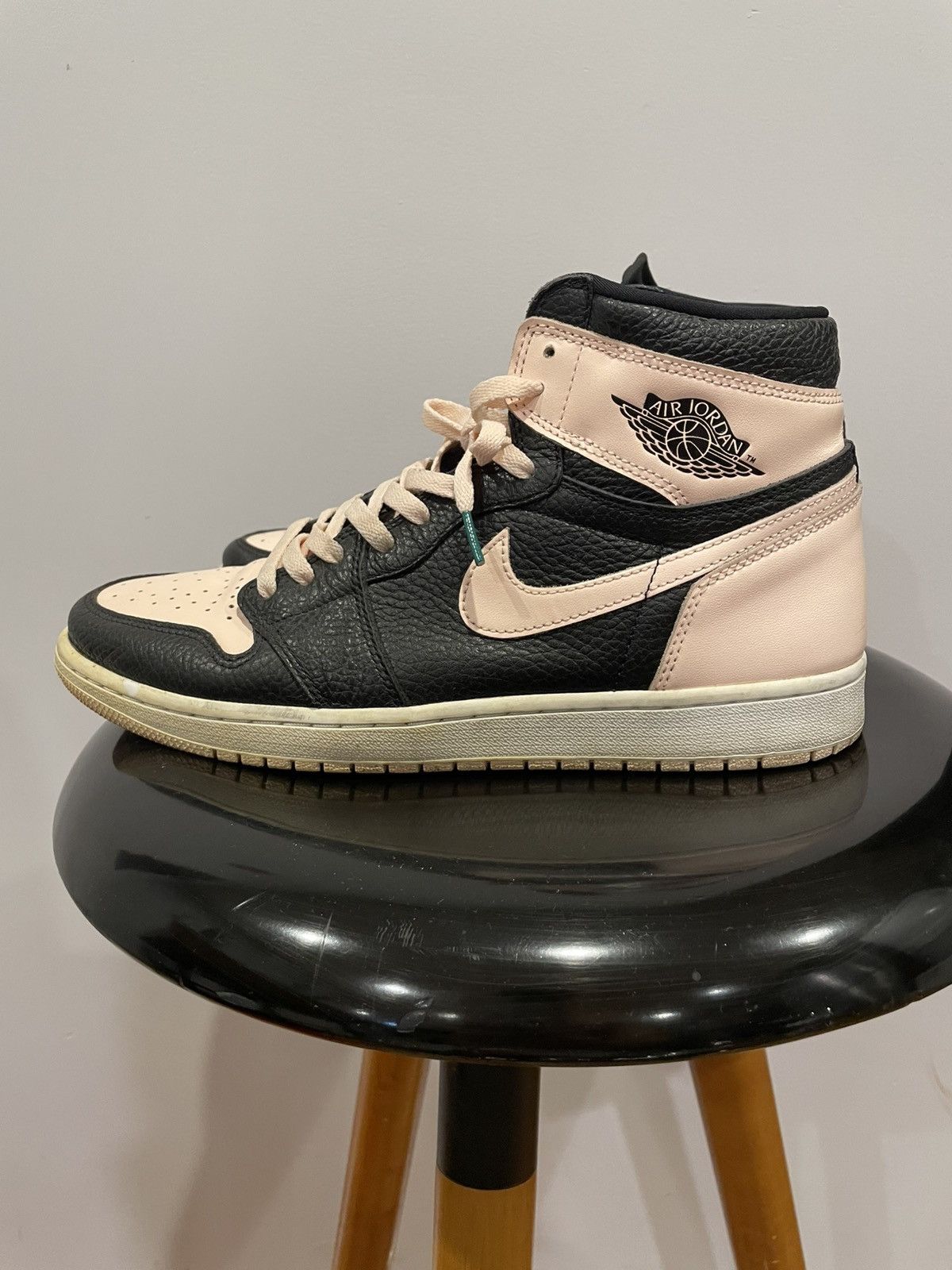 Nike Air Jordan 1 Retro High OG 'Crimson Size US 12 / EU 45 - 1 Thumbnail