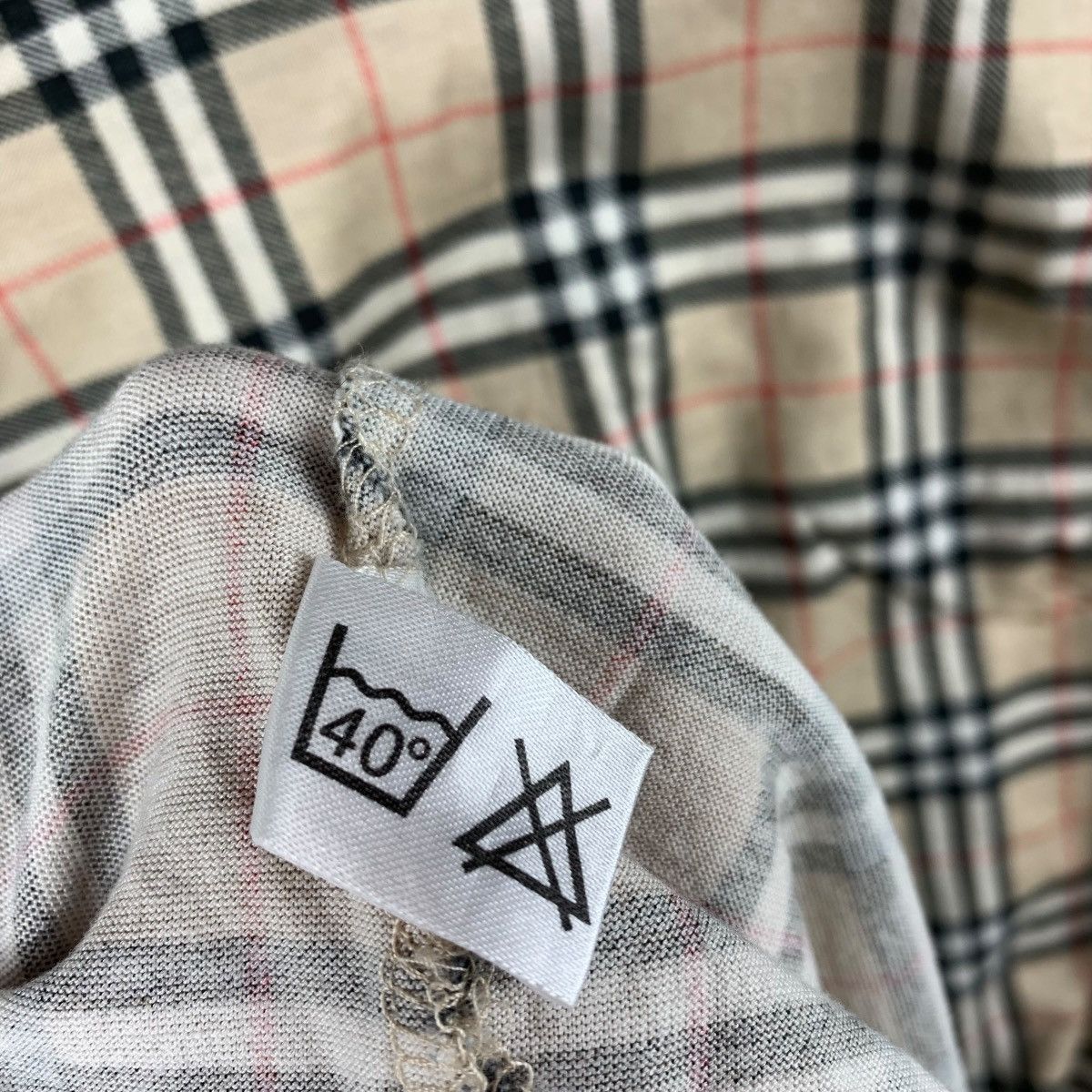 Burberry BURBERRY London nova check collar design long sleeve polotee Size US M / EU 48-50 / 2 - 10 Thumbnail