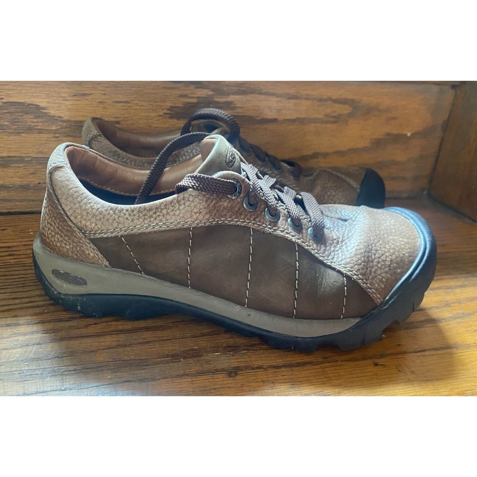 KEEN KEEN Hiking Shoes Womens 7.5 Brown Leather Trail Comfort Size US 7.5 / IT 37.5 - 3 Thumbnail