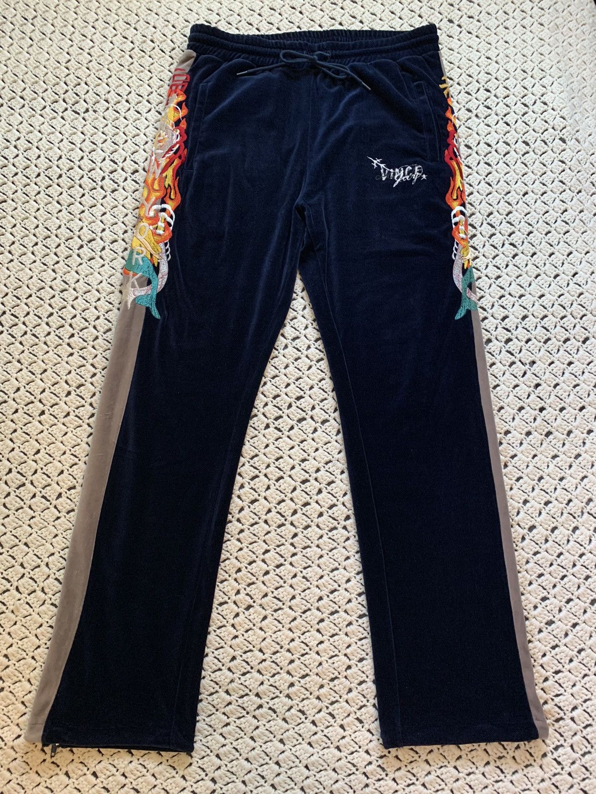 doublet 22aw burning embroidery trousers
