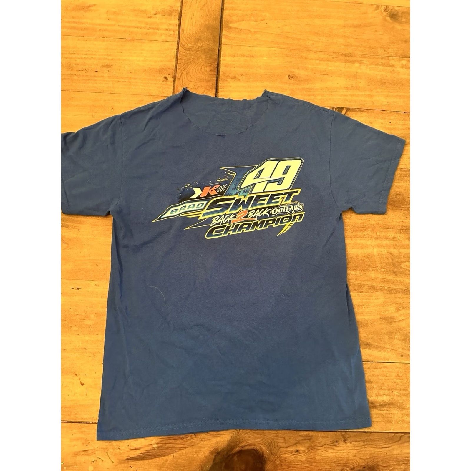 Champion Brad Sweet 2019 World of Outlaws Champion T-Shirt Blue Large Men L Shirt Regular Readable Size US L / EU 52-54 / 3 - 2 Thumbnail