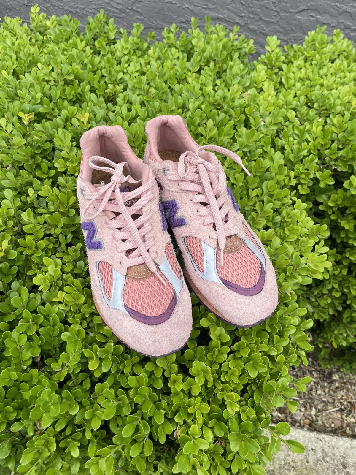 New Balance × Salehe Bembury Salehe Bembury x NB 990 Size US 11 / EU 44 - 2 Thumbnail