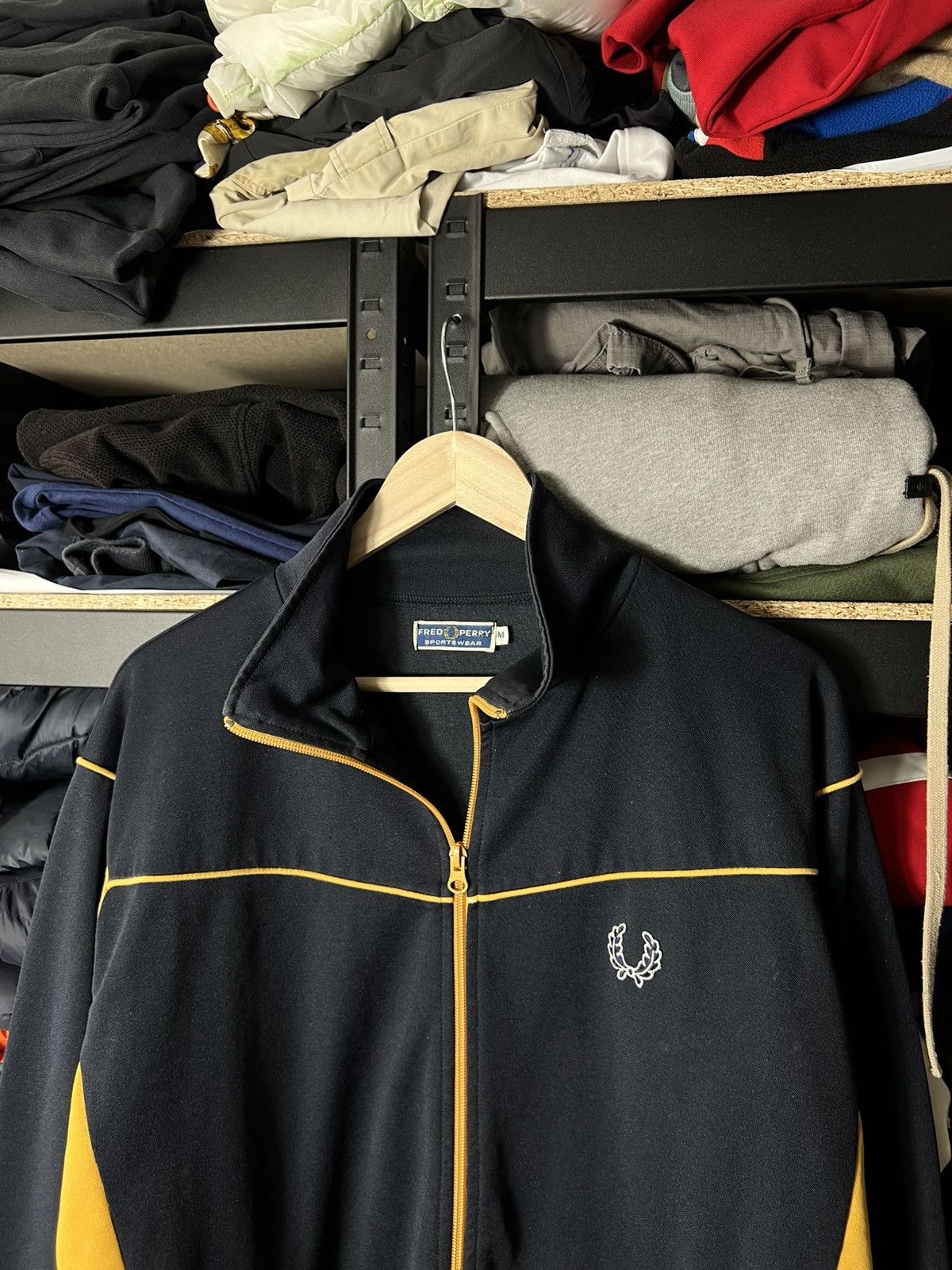 Fred Perry Vintage Fred Perry Track Jacket Y2K Black Yellow 90s Size M Size US M / EU 48-50 / 2 - 3 Thumbnail