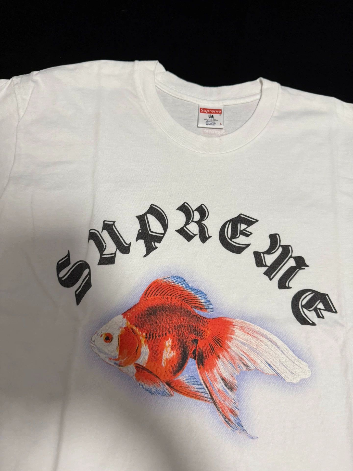 Supreme Supreme Goldfish Short Sleeve L New Minor Yellowing Size US L / EU 52-54 / 3 - 2 Thumbnail
