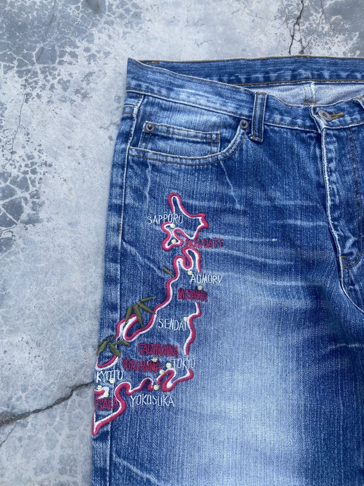 Japanese Brand Vintage VISION OF JAPAN Sukajan Jeans Size US 29 - 6 Thumbnail