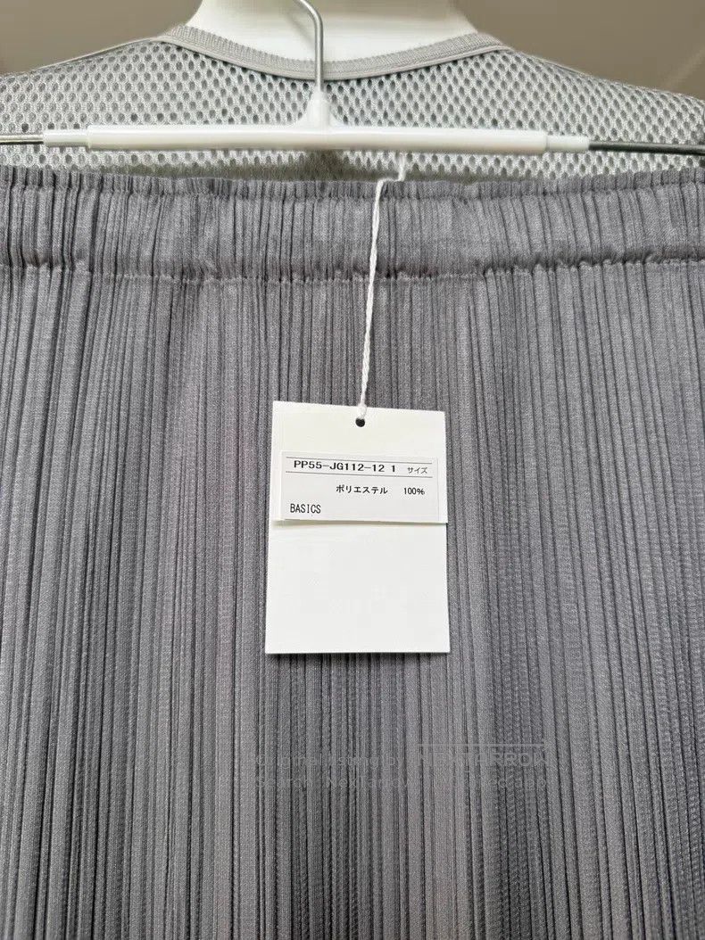 Issey Miyake Issey Miyake size:1 Basic Straight Dress Dark Gray Size 31" - 2 Thumbnail