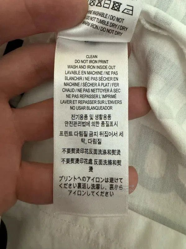 Burberry Burberry White Logo Printed Men's T. Size US XS / EU 42 / 0 - 5 Thumbnail