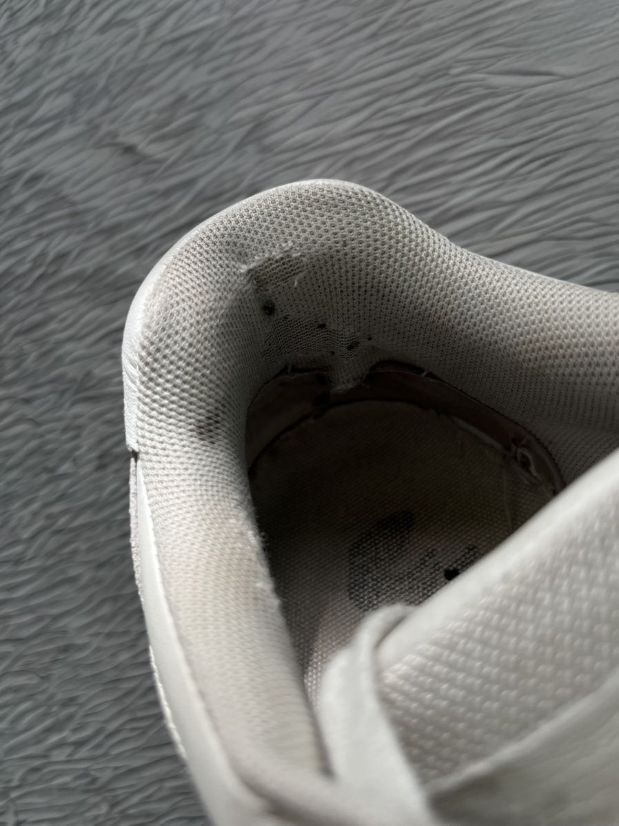 Off-White Off White Low Top Sneakers Luxury Streetwear Shoes White Size US 7 / EU 40 - 11 Thumbnail