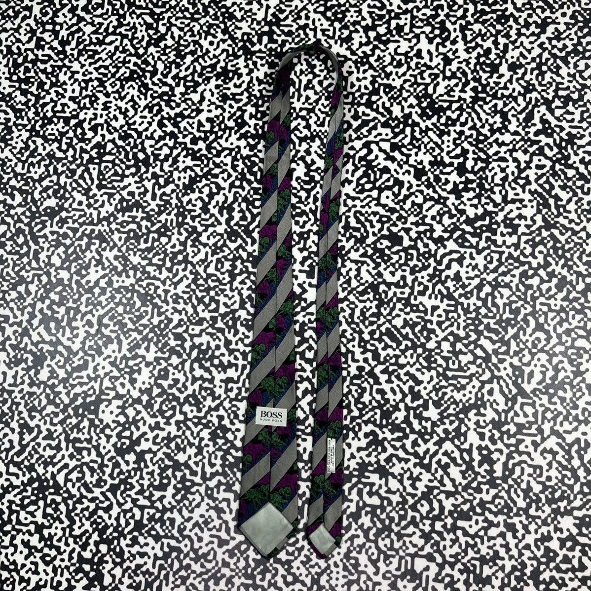 Hugo Boss Vintage 90s Hugo Boss Elephant Monogram Retro Silk Tie Size ONE SIZE - 3 Thumbnail