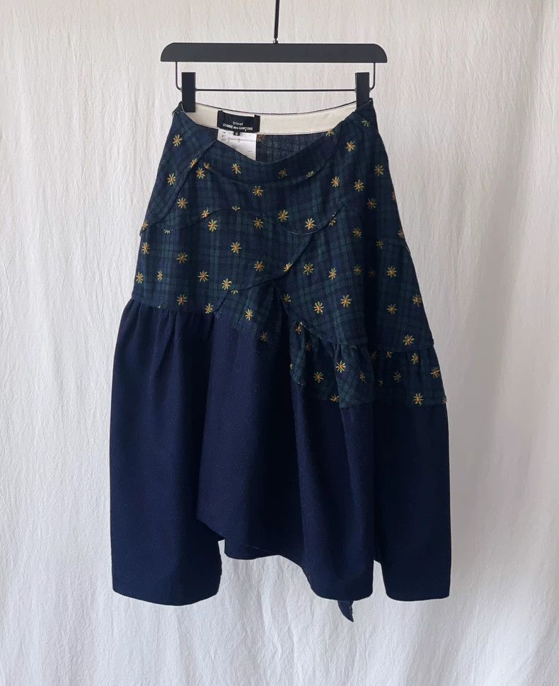 Comme des Garcons Comme Des Garcons Little daisy-cut asymmetric panel-blend Size S / US 4 / IT 40 - 3 Thumbnail