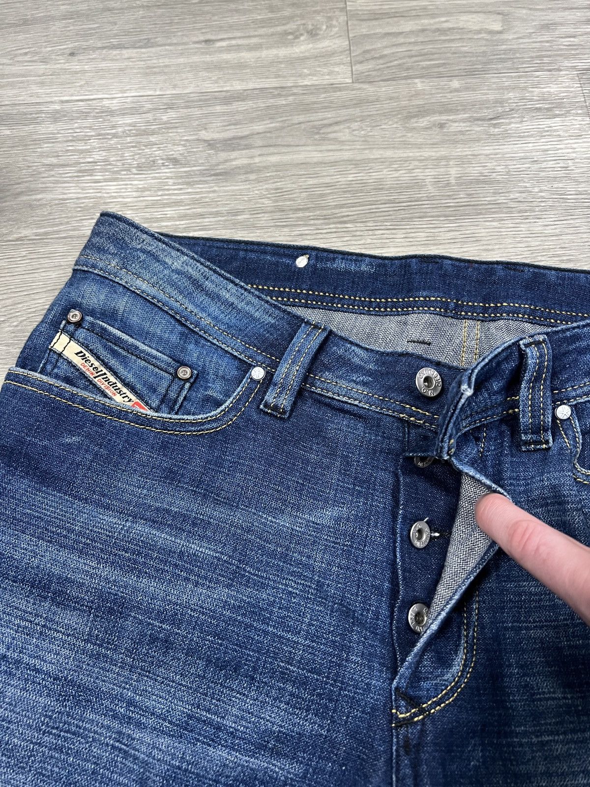 Diesel Diesel Zatiny Jeans Men's Regular Slim Bootcut Denim Wash Size US 32 / EU 48 - 9 Thumbnail