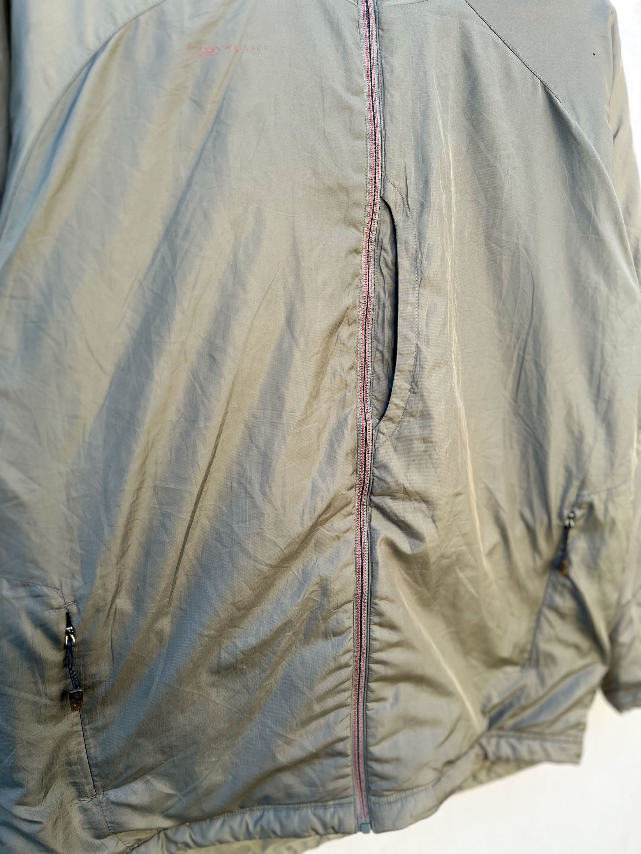 Nike ACG × Sports Specialties Nike Acg Hooded Down Padded Zipper Jacket Warm Size US L / EU 52-54 / 3 - 2 Thumbnail