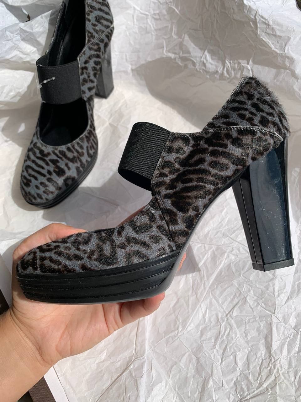 Hogan Hogan Mary Jane shoes with fur and gray-black leopard print Size US 7 / IT 37 - 6 Thumbnail