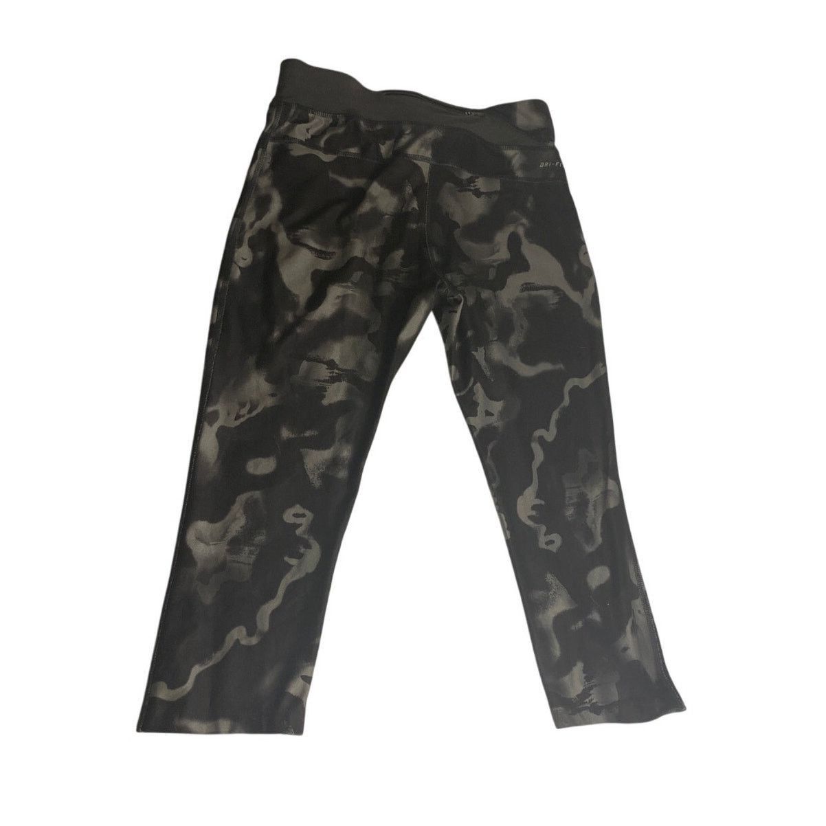 Nike Nike Dri-Fit Black Gray Camo Capri Leggings M Activewear Size 28" / US 6 / IT 42 - 6 Thumbnail