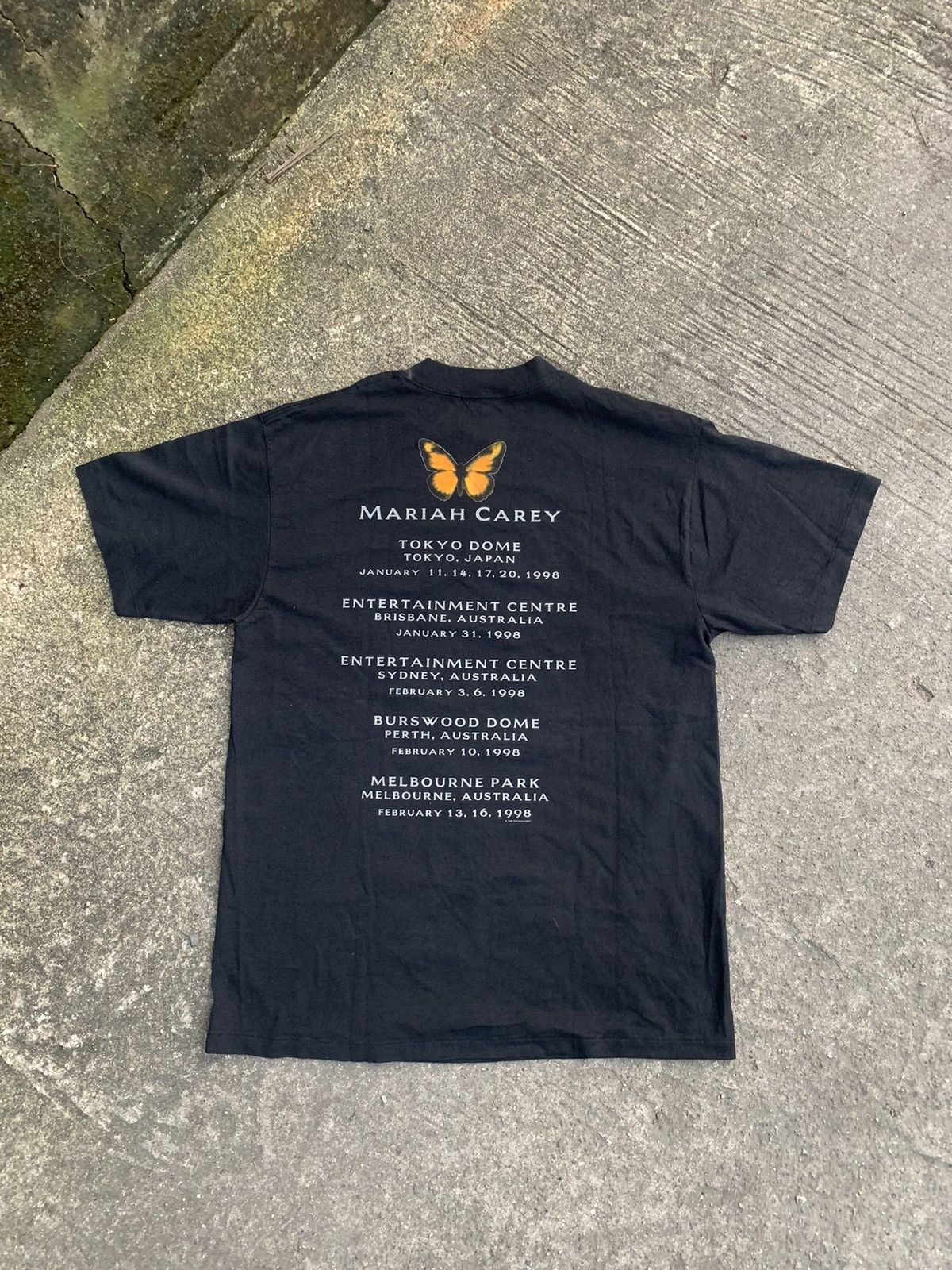 Vintage Vintage Mariah Carey 1998 Butterfly Tour Size US L / EU 52-54 / 3 - 4 Thumbnail