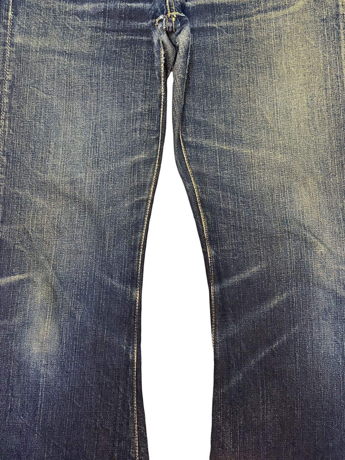 The Flat Head Vintage Flat Head 3006 Mud Wash Distressed Flare Jeans Size US 30 / EU 46 - 3 Thumbnail