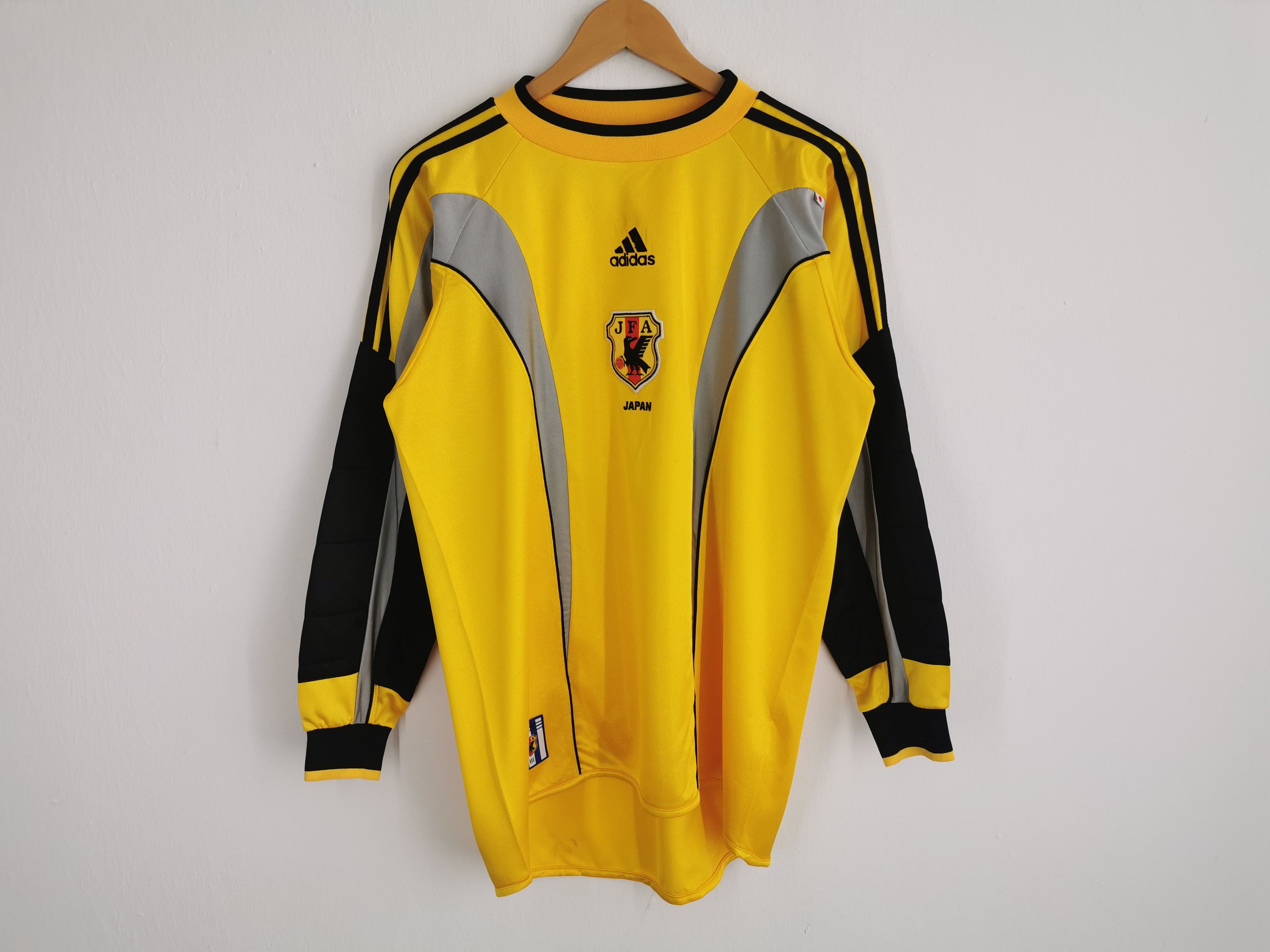 Adidas Vintage 90s Adidas Japan Football GK Jersey Made In Japan Size US M / EU 48-50 / 2 - 2 Thumbnail